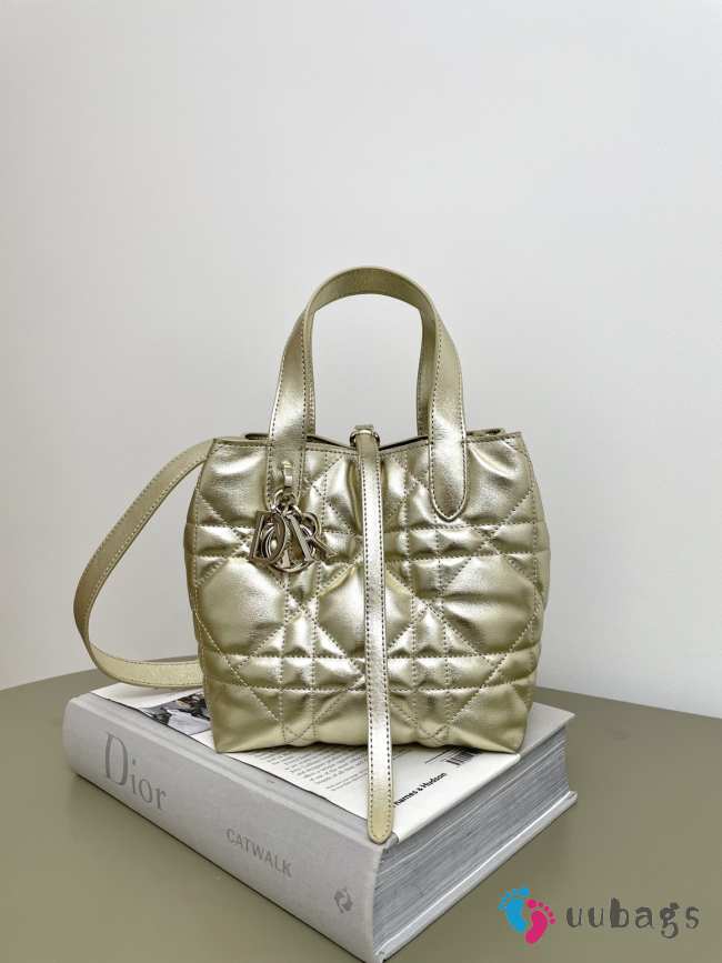 Uubags Dior Small Toujours Bag Metallic Gold-Tone Macrocannage Calfskin 18.5x18.5x12cm - 1