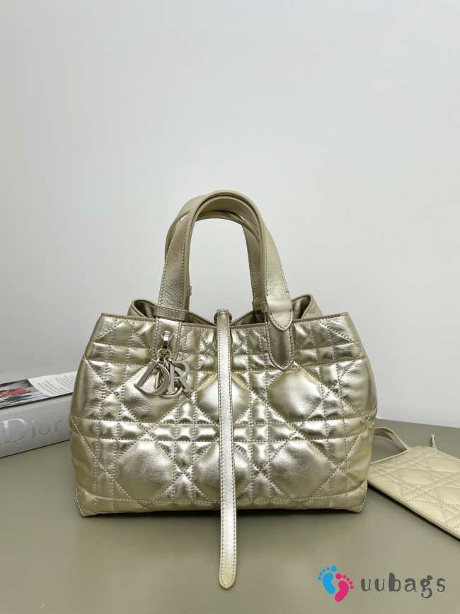 Uubags Medium Dior Toujours Bag Metallic Gold-Tone Macrocannage Calfskin 28.5x21.5x17cm - 1