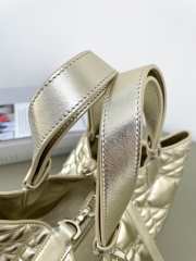 Uubags Medium Dior Toujours Bag Metallic Gold-Tone Macrocannage Calfskin 28.5x21.5x17cm - 4