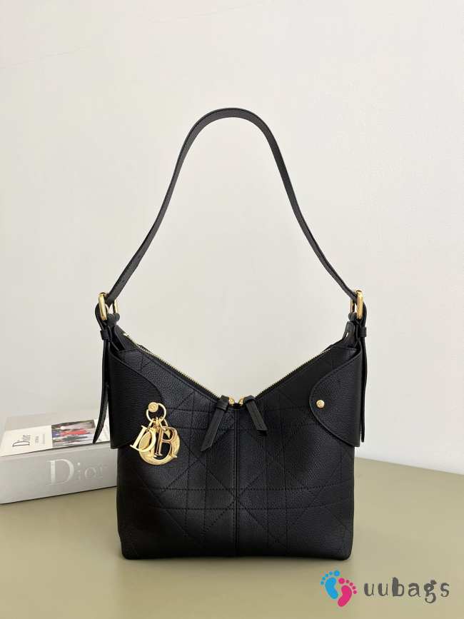 Uubags Small Dior Voyage Bag Black Flat Macrocannage Grained Calfskin 22x9.5x15cm - 1