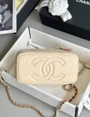 Uubags Chanel 24K Vanity In Lambskin With Beige & Pink Handle 9.5x17x8cm (H) - 3