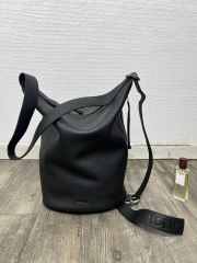 Uubags Loewe Loop bucket in supple grained calfskin 39x39x15.5cm - 4