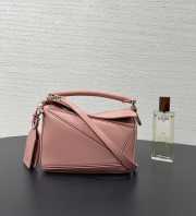 Uubags Loewe mini Featherlight Puzzle bag in blush nappa lambskin 18x12.5x7.5cm - 2