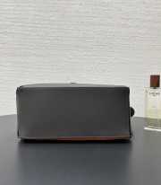 Uubags Loewe Futurist Cat small Puzzle bag in dark taupe classic calfskin 24x16x10cm - 3