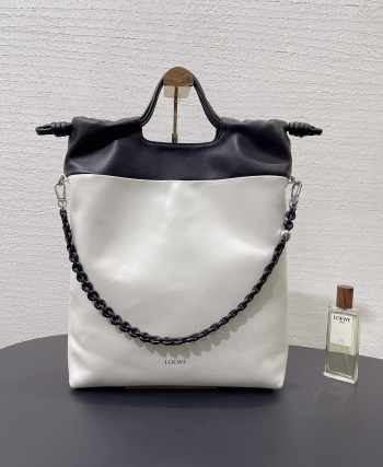 Uubags Loewe Flamenco purse tote in mellow nappa lambskin light ghost/black 38x29x9cm