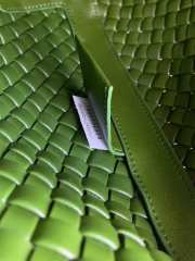 Uubags Bottega Veneta Intrecciato Small Clicker Bag In Green 36x12x30cm - 4
