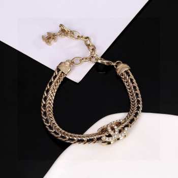 Uubags Chanel Double C Crystal Chain Bracelet in Gold