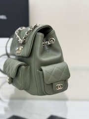 Uubags Chanel Backpack Grained Shiny Calfskin & Gold-Tone Metal Coral Khaki Green 21.5x19.5x12cm - 5