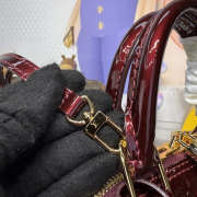 Uubags Louis Vuitton M13169 Alma BB Bag In Burgundy Varnished Epi Cowhide Leather 23,5x17,5x11,5cm - 2