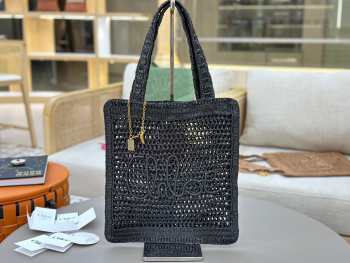 Uubags Chloe Summer Banana tote bag in black raffia 33x37x2cm