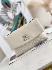 Uubags Chanel CC Quilted Lambskin Flap Shoulder Bag In Off-white 32x7.5x19cm - 1