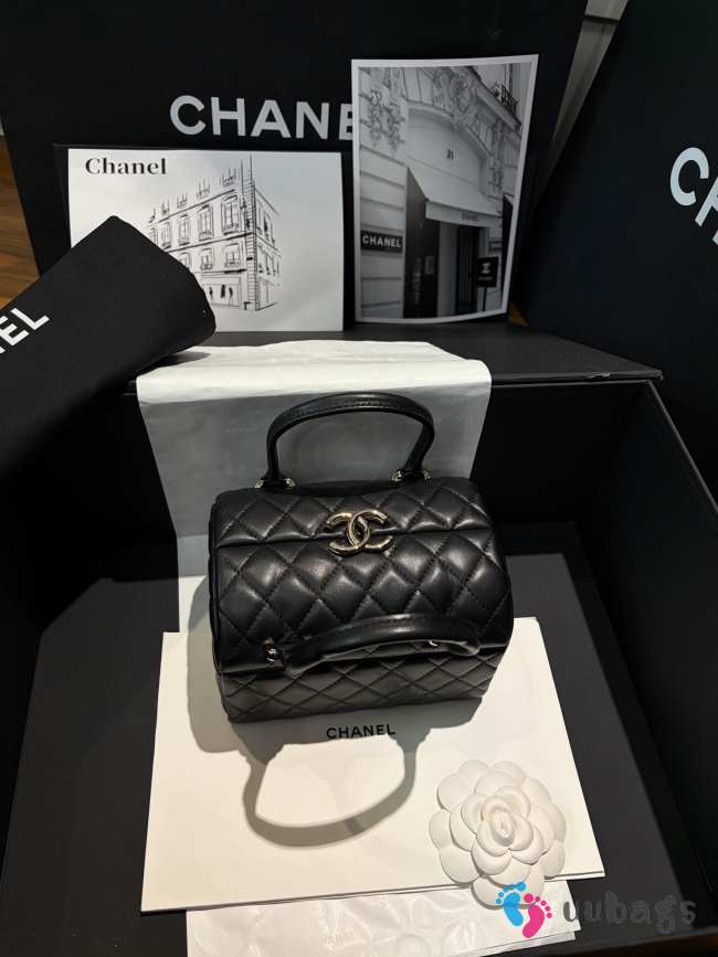 Uubags Chanel 26P Collection Box Bag In Black 16.5x15.5x11.5cm - 1