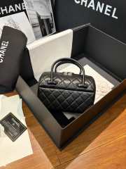 Uubags Chanel 26P Collection Box Bag In Black 16.5x15.5x11.5cm - 2