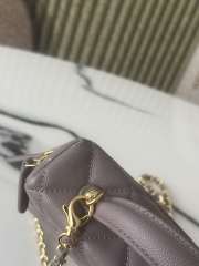 Uubags Chanel AP4407 Vanity bag light purple glossy calfskin with grain effect & gold-plated metal - 3