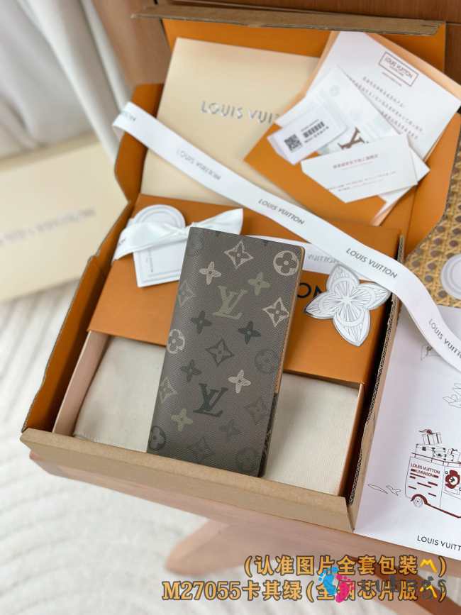 Uubags Louis Vuitton M27055 Brazza Wallet In Khaki 10x19x2cm - 1