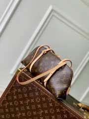 Uubags Louis Vuitton M28953 Squire East West Bag Monogram Canvas 29x14x8cm - 6