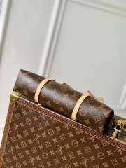 Uubags Louis Vuitton M28953 Squire East West Bag Monogram Canvas 29x14x8cm - 5