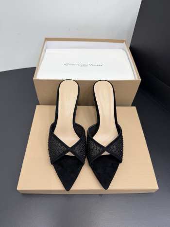 Uubags Gianvito Rossi Black Crystal-Embellished Pointed-Toe Mule 8.5cm