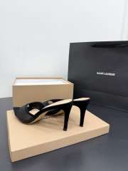 Uubags Gianvito Rossi Black Crystal-Embellished Pointed-Toe Mule 8.5cm - 6