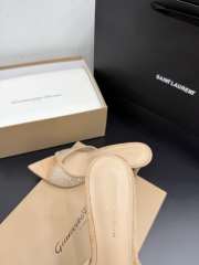 Uubags Gianvito Rossi Beige Crystal-Embellished Pointed-Toe Mule 8.5cm - 5