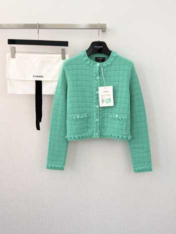 Uubags Chanel Jacket cashmere in light green