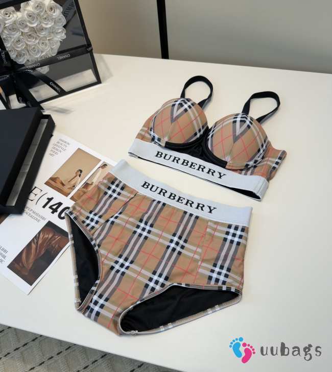 Uubags Burrberry Bikini - 1