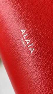 Uubags Alaia Le Teckel small patent leather shoulder bag in red 28x10x8cm - 2