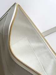 Uubags Celine Flat Luggage In White Glossy Calfskin 44.5x31.5x0.5cm - 2