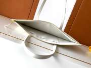 Uubags Celine Flat Luggage In White Glossy Calfskin 44.5x31.5x0.5cm - 6