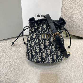 Uubags Dior 30 Montaigne Mini Bucket Bag with Drawstring In Blue 16x18.5x13cm
