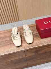 Uubags Gucci slingback pump in light beige patent leather 4.5cm - 1