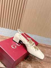 Uubags Gucci slingback pump in light beige patent leather 4.5cm - 5