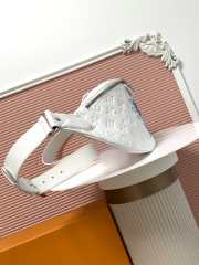 Uubags Louis Vuitton x Yayoi Kusama Psychedelic Flower Bumbag In White 47x20x9cm - 6