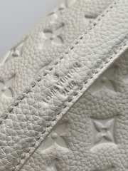 Uubags Louis Vuitton x Yayoi Kusama Psychedelic Flower Bumbag In White 47x20x9cm - 5