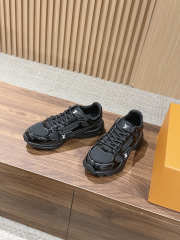 Uubags Louis Vuitton 1AJP37 LV Olympia Sneaker In Black - 1