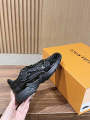 Uubags Louis Vuitton 1AJP37 LV Olympia Sneaker In Black - 4