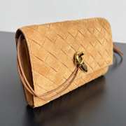 Uubags Bottega Veneta Andiamo Suede Clutch Bag In Brown 19x13x2 - 3