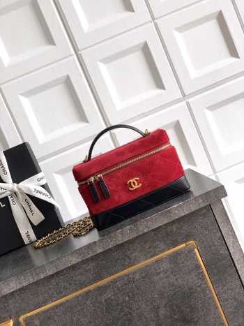 Uubags Chanel Vanity With Chain Suede Calfskin, Shiny Lambskin & Gold-Tone Metal In Red & Black 17x19.5x5cm