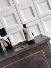 Uubags Chanel Vanity With Chain Suede Calfskin, Shiny Lambskin & Gold-Tone Metal In Light Grey & Black 17x19.5x5cm - 4