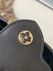 New Coololection 2026 Louis Vuitton M27637 LV x TM Capucines Mini In Black 21x14x8cm  - 6