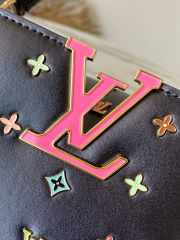 Uubags Louis Vuitton M27636 LV x TM Capucines East-West In Black 26.5x14x8cm - 2