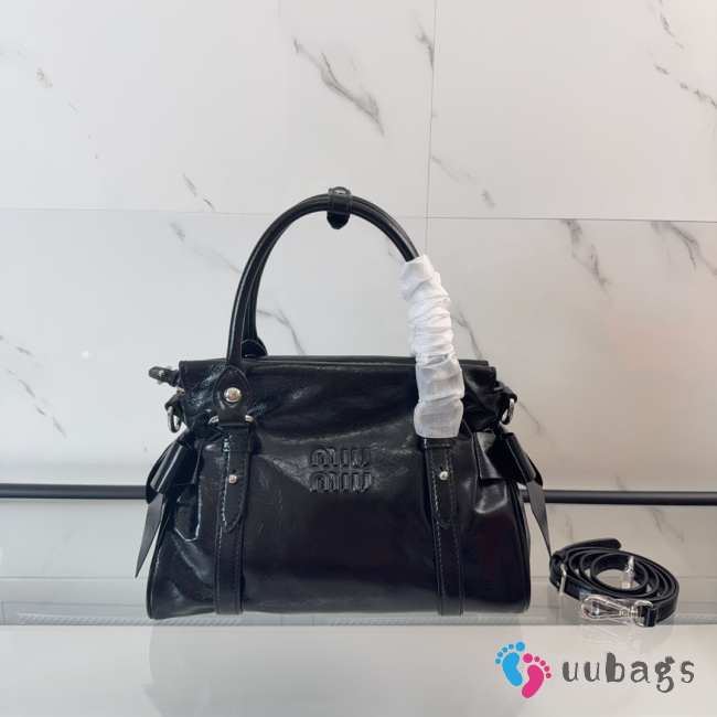 Uubags Miu Miu 5BA327 shiny leather top-handle bag in black 27x16x13cm - 1