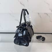 Uubags Miu Miu 5BA327 shiny leather top-handle bag in black 27x16x13cm - 6