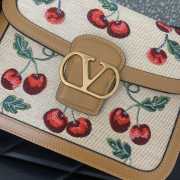 Uubags Valentino Garavani Quiltie 67 Bag Jacquard Raffia With Cherryfic Pattern 24.5x18.5x8cm - 3