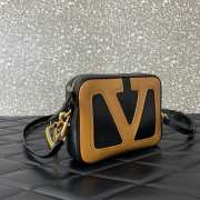 Uubags Valentino Garavani Viva Superstar Small Nappa Leather Shopping Bag In Tan 20x15x5cm - 5