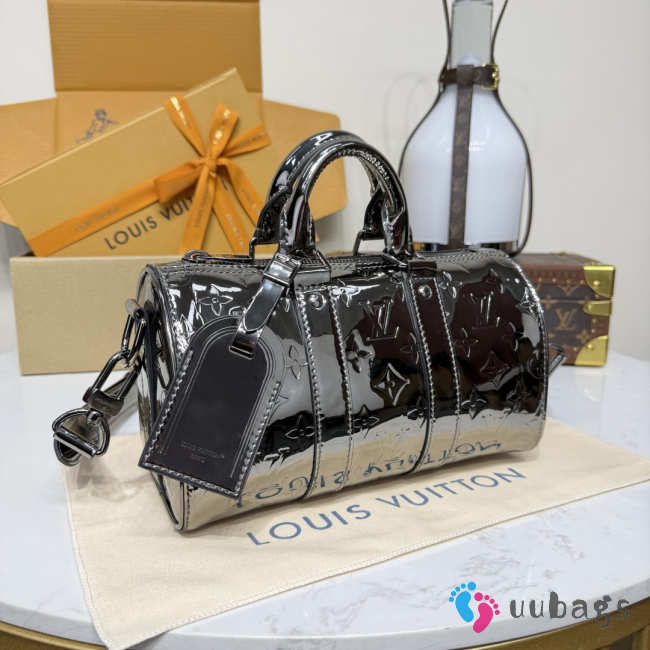 Uubags Louis Vuitton M26903 Keepall Bandoulière Bag 25x15x11cm  - 1