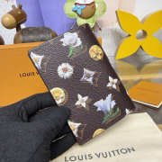 Uubags Louis Vuitton M27548 Passport Holder In Brown Monogram Flowers Canvas Material 10x14x2.5cm - 4