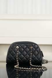 Uubags Chanel clutch with strap glossy calfskin with grain effect & gold-plated metal in black 11.7x19.5x5.5cm - 3