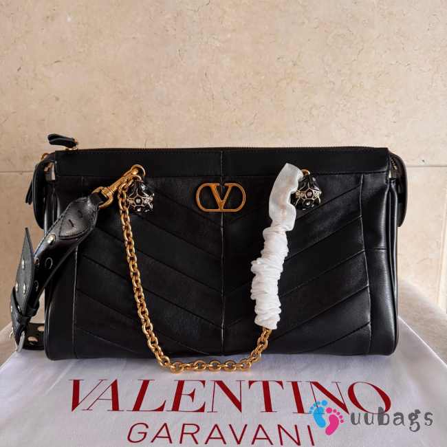 Uubags Valentino Garavani Panthea Bag In Black Nappa Leather With Chevron Pattern 33x19.5x9cm - 1