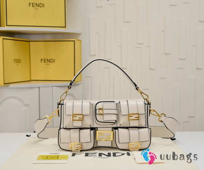 Uubags Fendi Baguette Cargo Multi-pocket White Leather 2-way Bag 26.5x15x5cm - 1